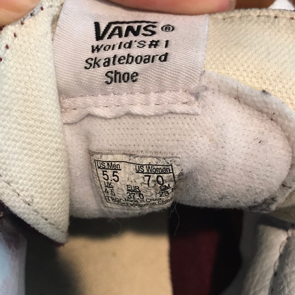Vans - Picture 6 of 6